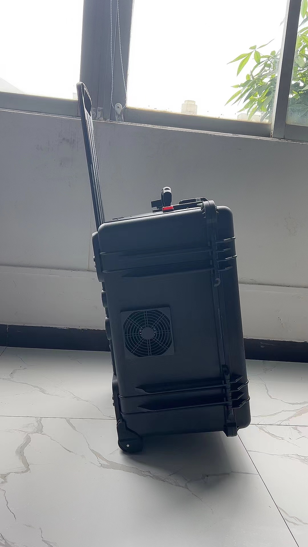 龙岩手拉箱型移动通信干扰器